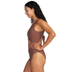 Keyhole Rib One Piece